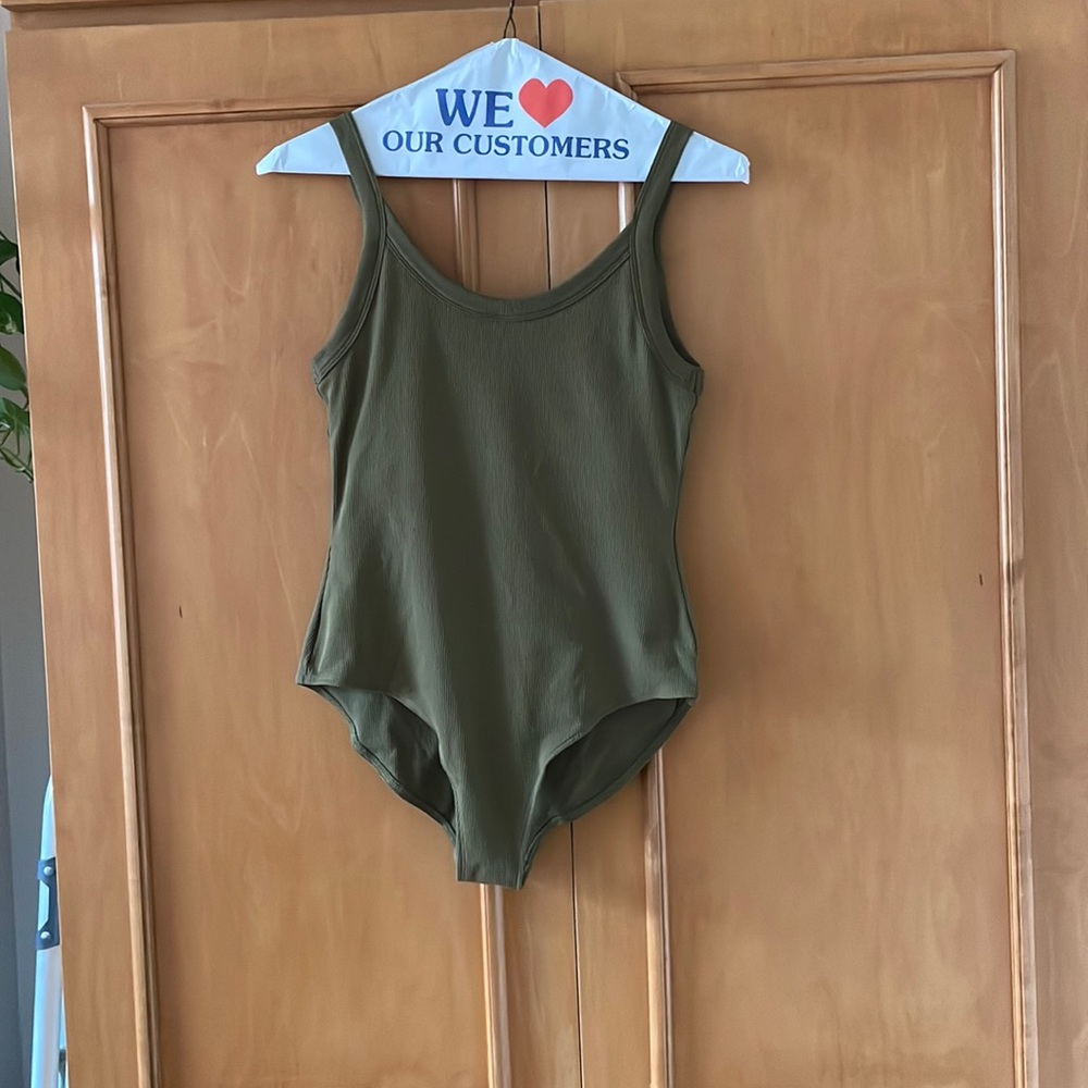 Girlfriend collective body suit size M